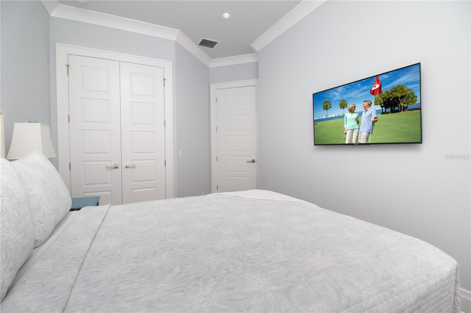 Image 27 of 43 For 158 Brightwater Drive 1