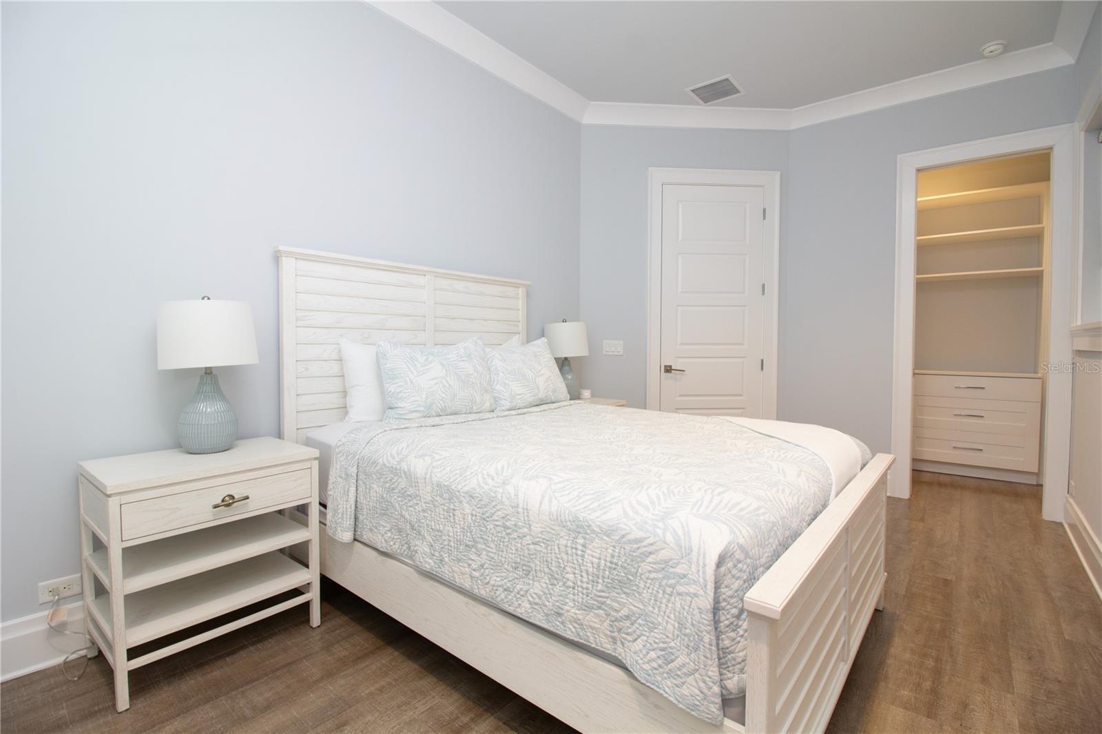 Image 31 of 43 For 158 Brightwater Drive 1