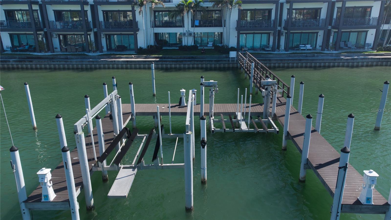 Image 37 of 43 For 158 Brightwater Drive 1