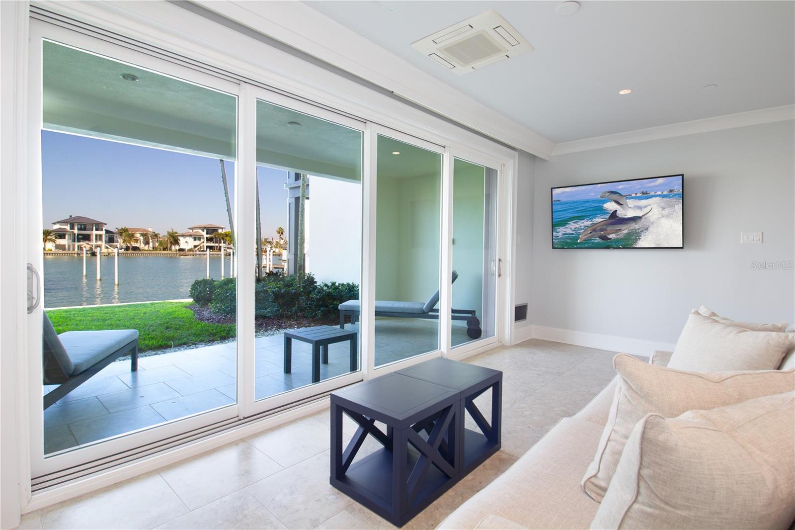 Image 7 of 43 For 158 Brightwater Drive 1