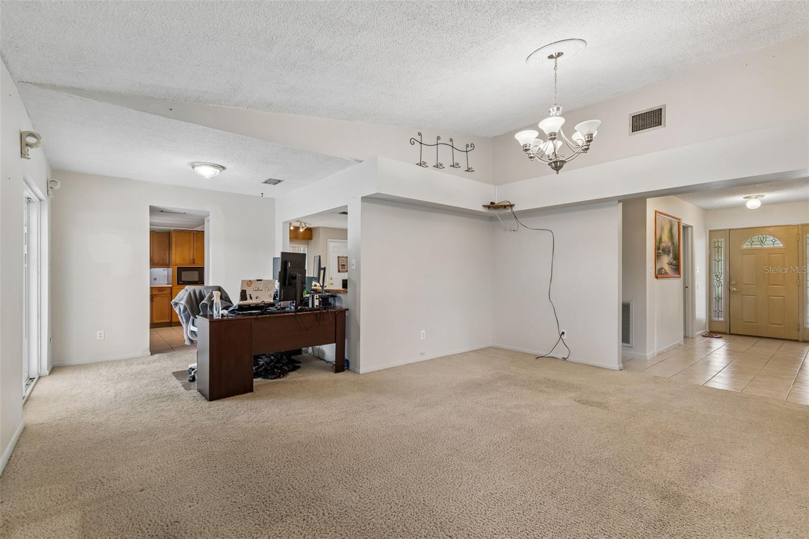 Image 9 of 40 For 9004 Hogans Bend