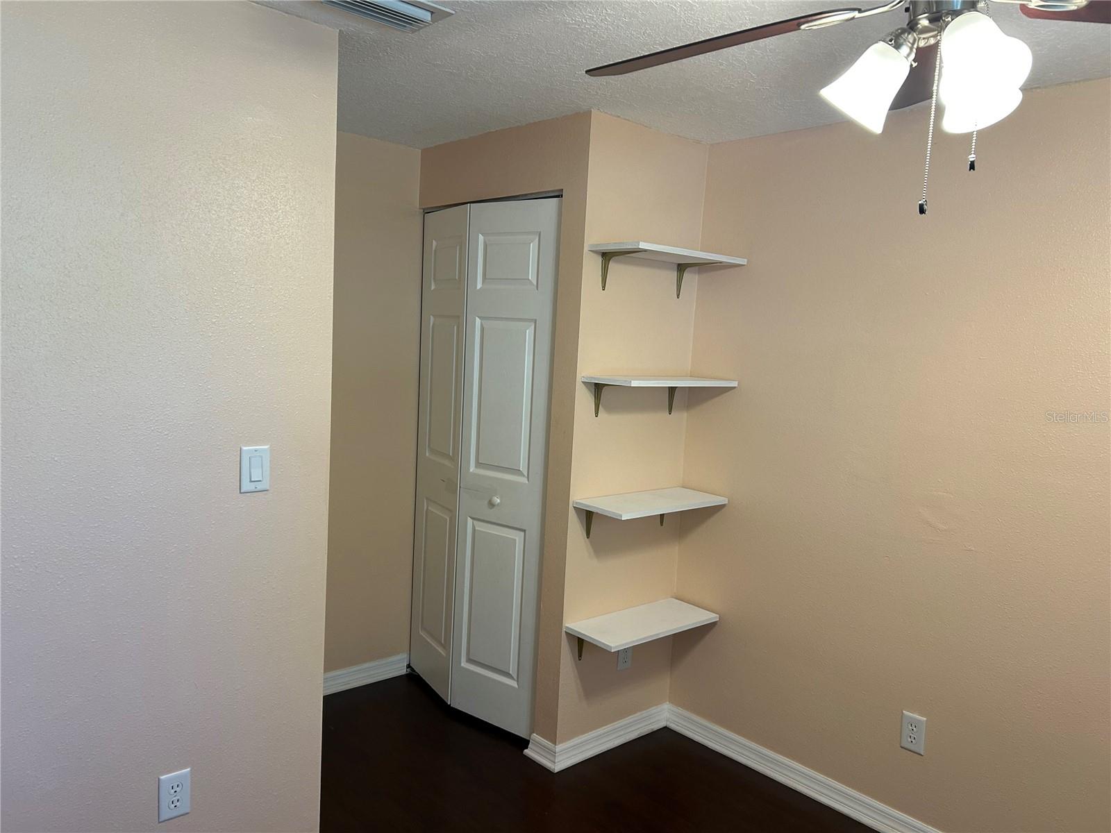 Image 19 of 27 For 634 Timber Bay Circle W