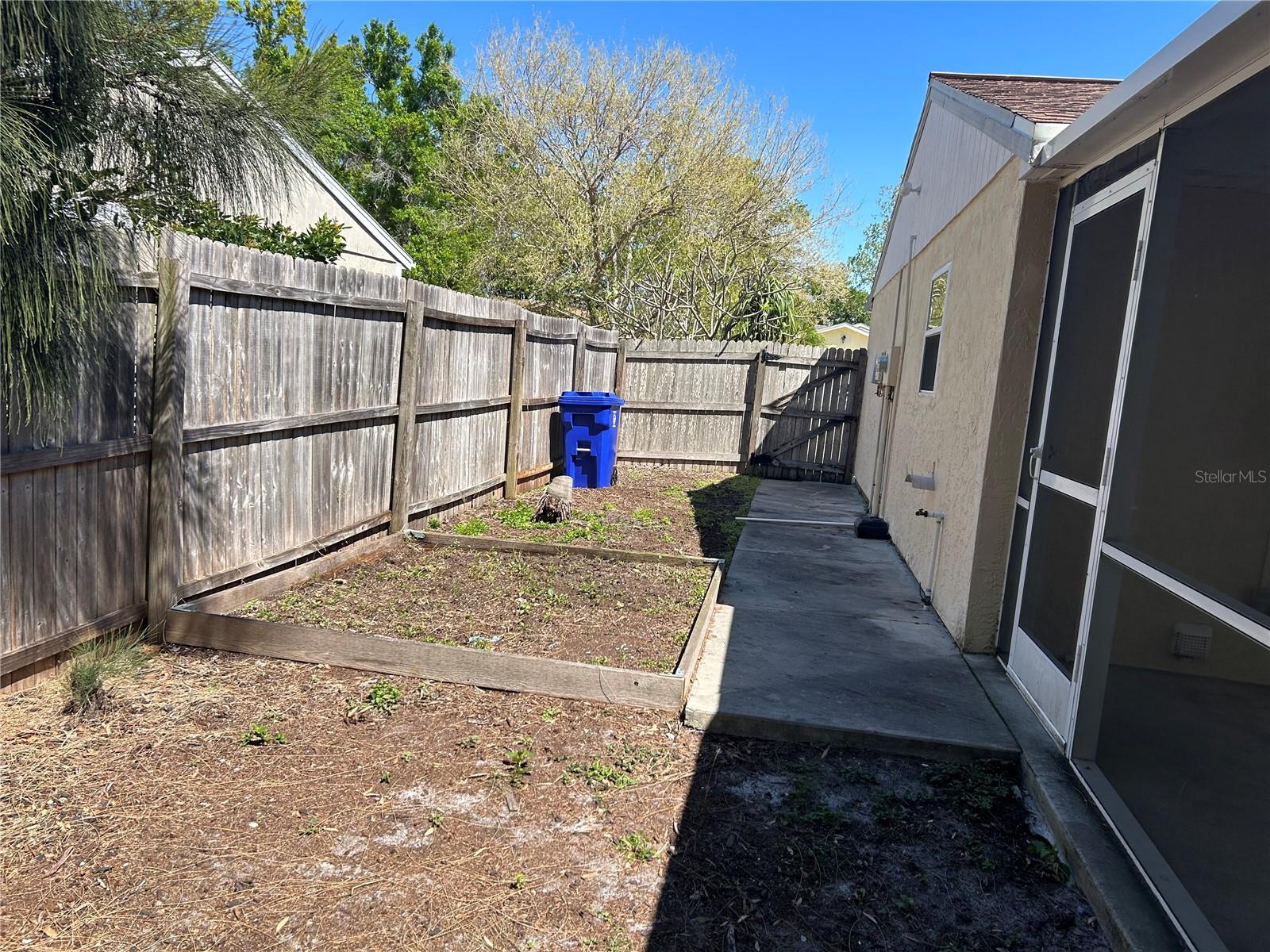 Image 26 of 27 For 634 Timber Bay Circle W