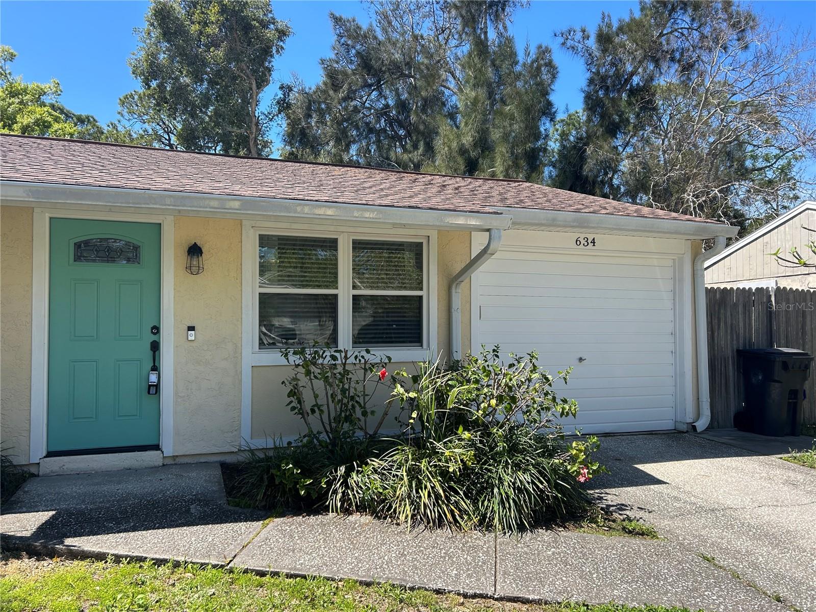 Image 3 of 27 For 634 Timber Bay Circle W