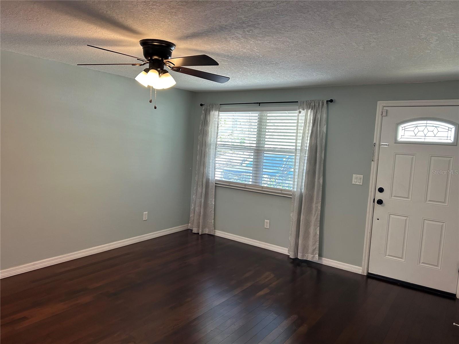 Image 5 of 27 For 634 Timber Bay Circle W