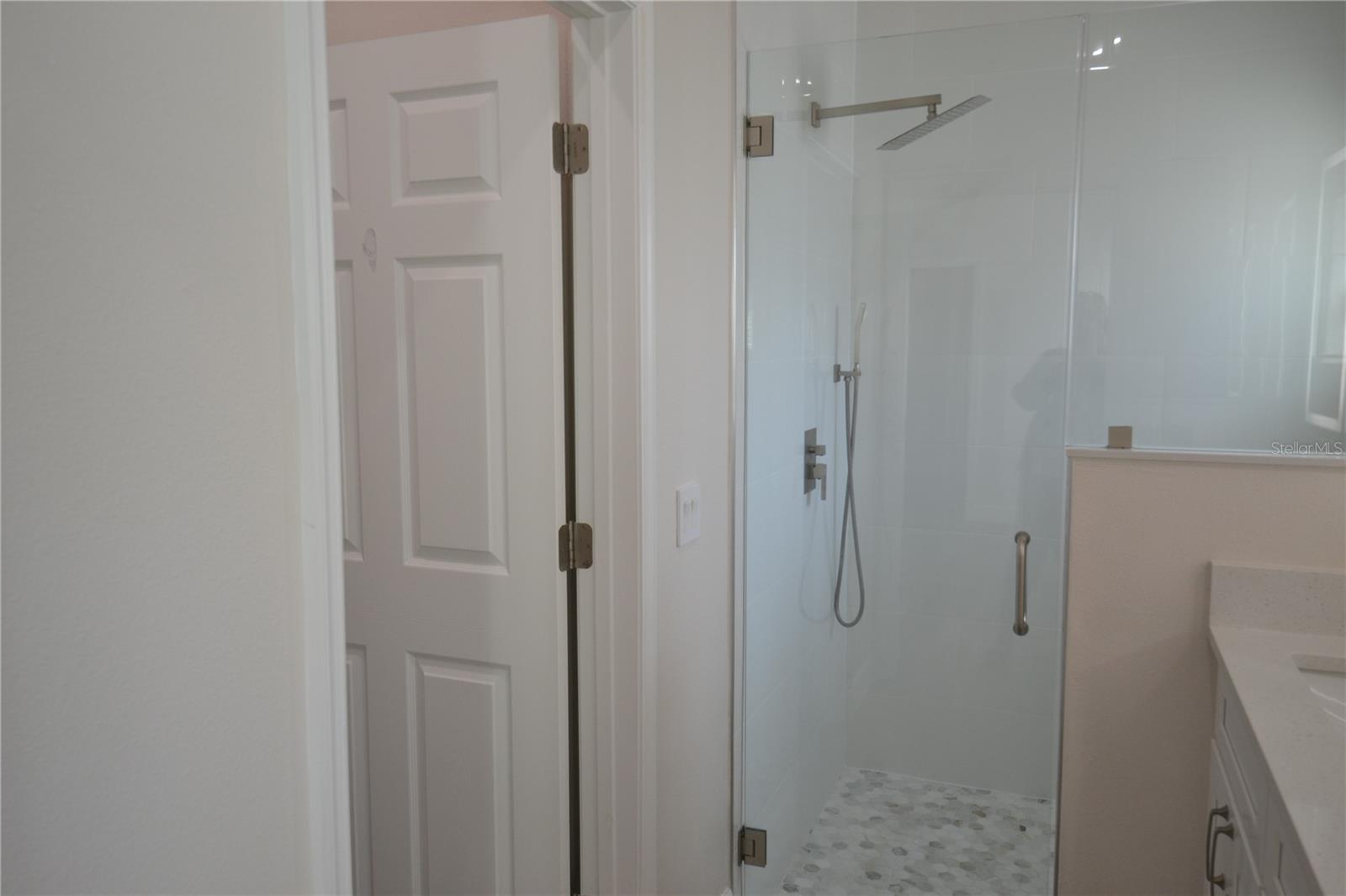 Image 15 of 42 For 6474 Taylor Court