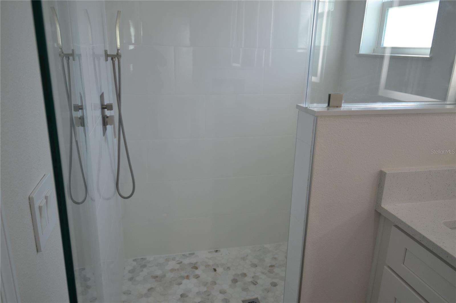 Image 17 of 42 For 6474 Taylor Court