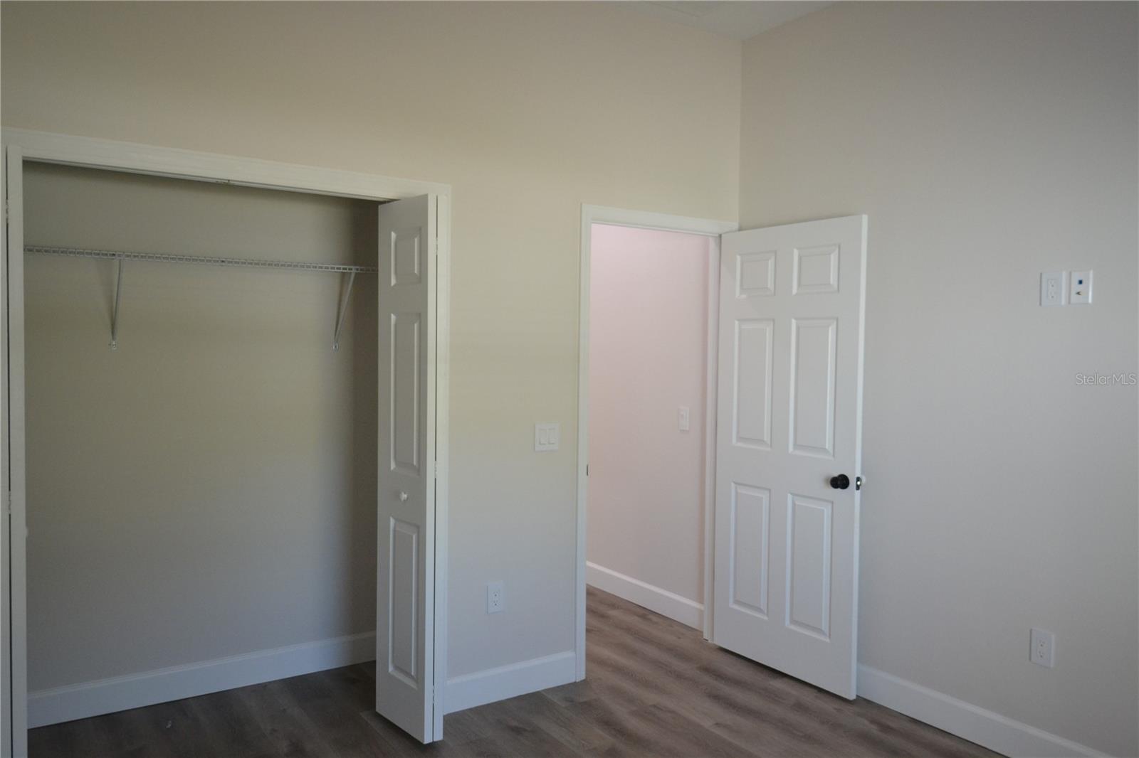 Image 29 of 42 For 6474 Taylor Court