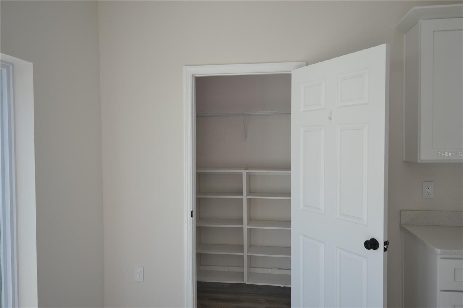 Image 8 of 42 For 6474 Taylor Court