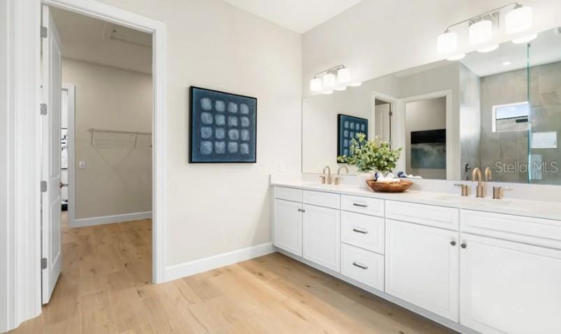 Image 13 of 38 For 13831 Buchanan Drive