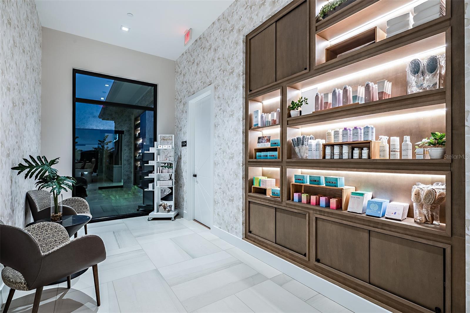 Image 21 of 38 For 13831 Buchanan Drive