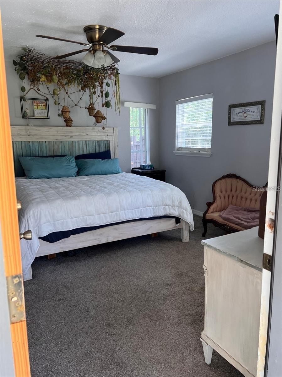 Listing photo id 21 for 11107 Riverview Drive