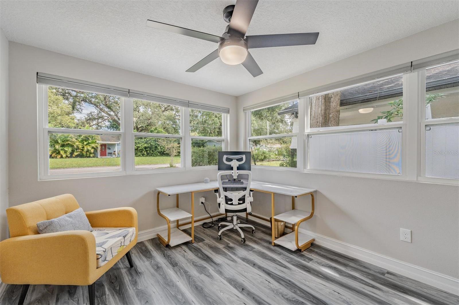 Image 12 of 37 For 7308 Dartmouth Avenue