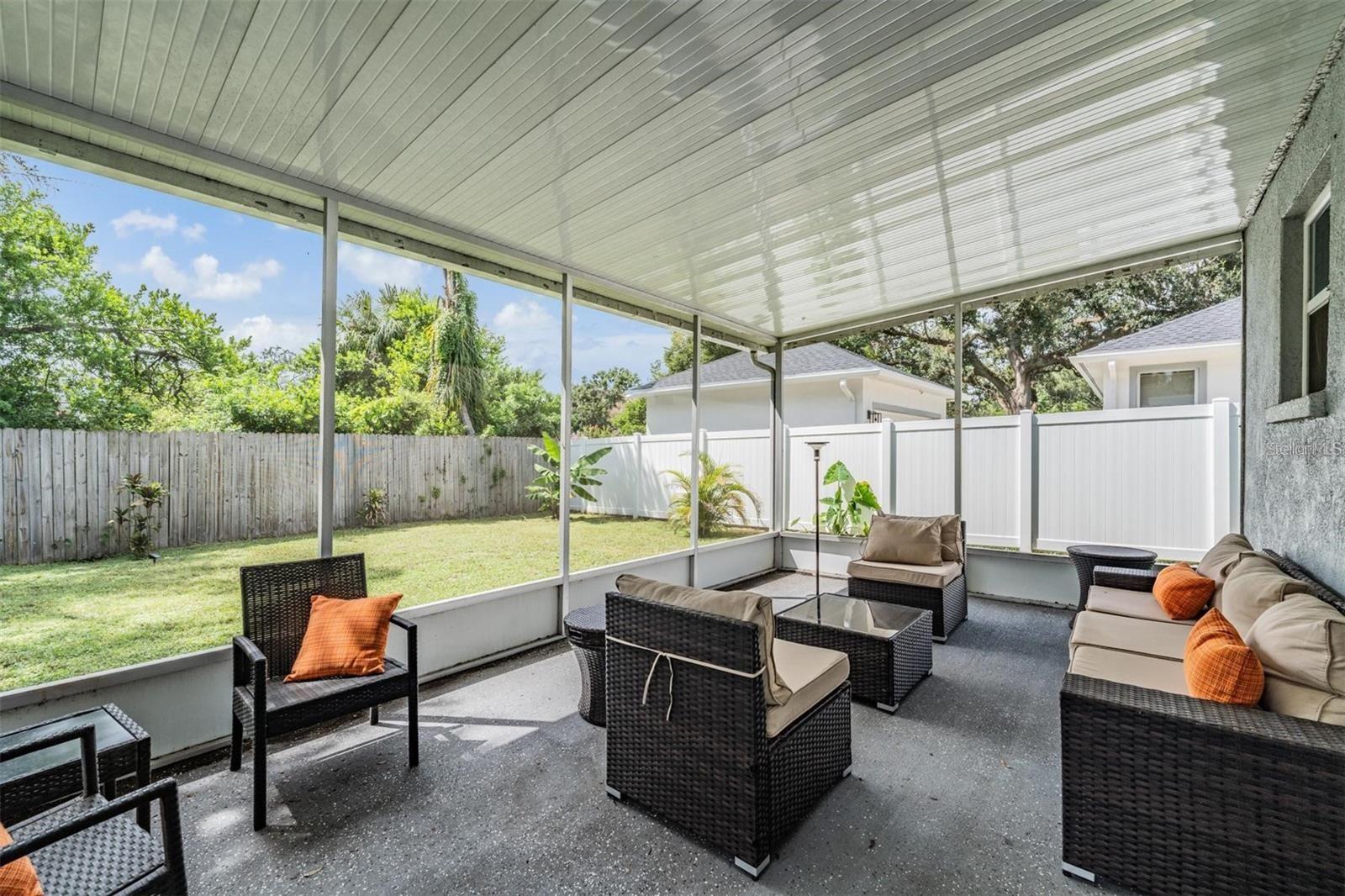 Image 21 of 37 For 7308 Dartmouth Avenue