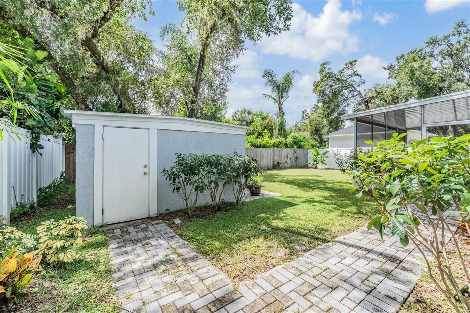 Image 23 of 37 For 7308 Dartmouth Avenue