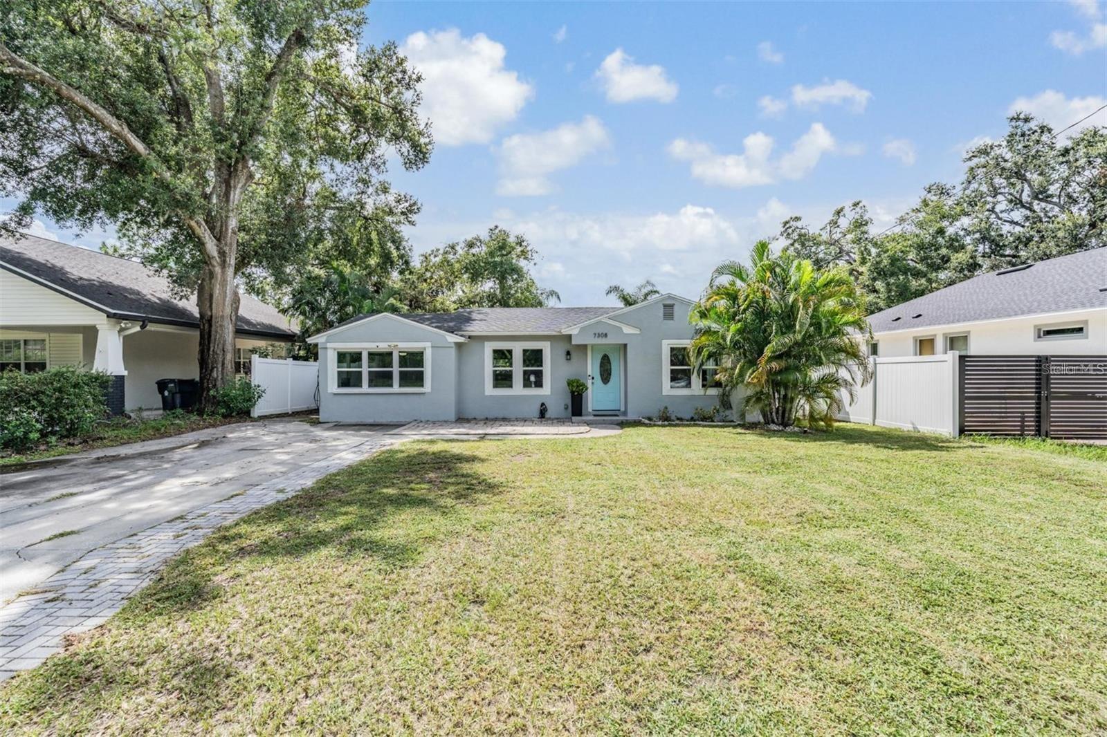 Image 26 of 37 For 7308 Dartmouth Avenue