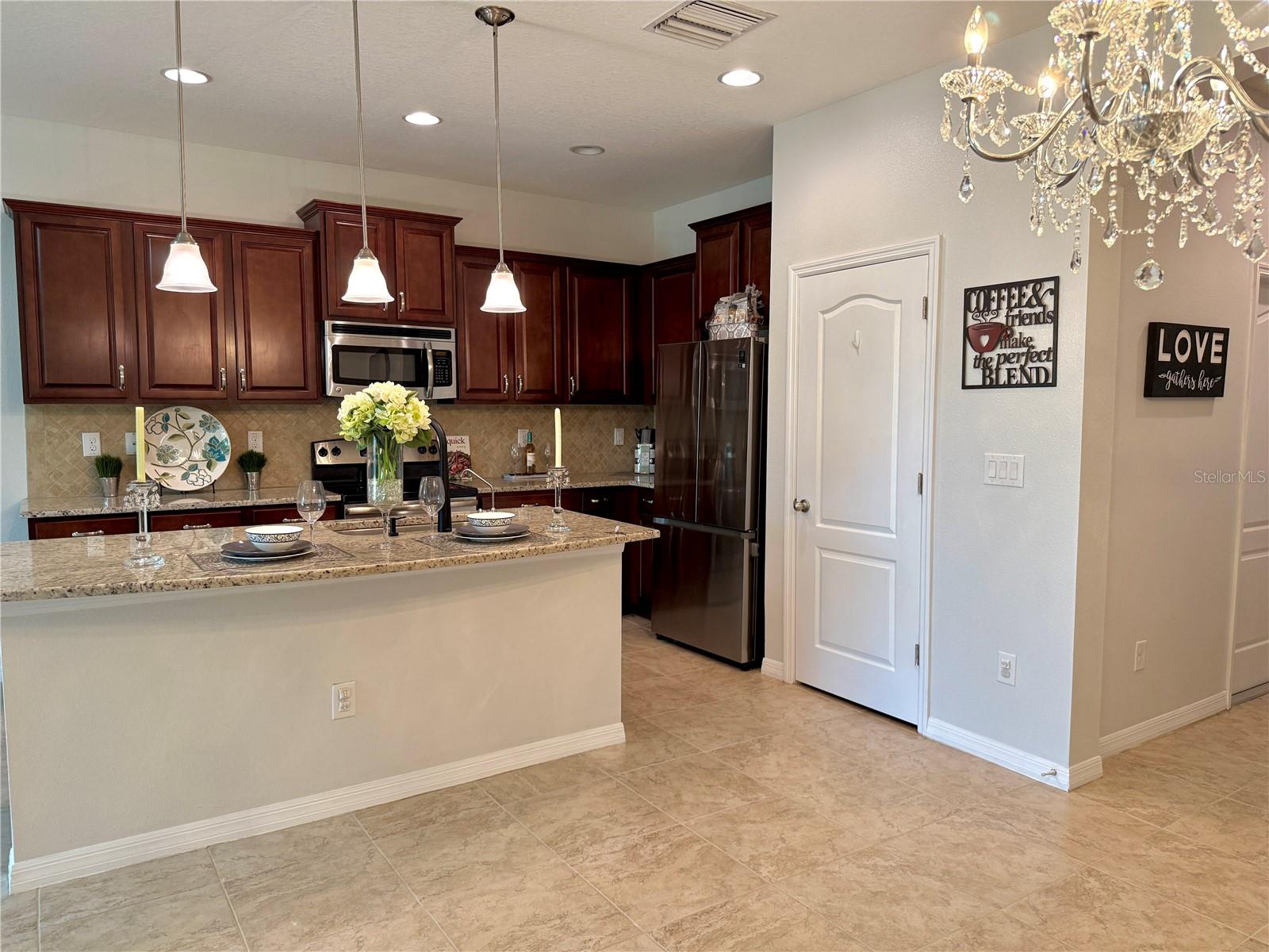 Image 8 of 28 For 10415 Butterfly Wing Court