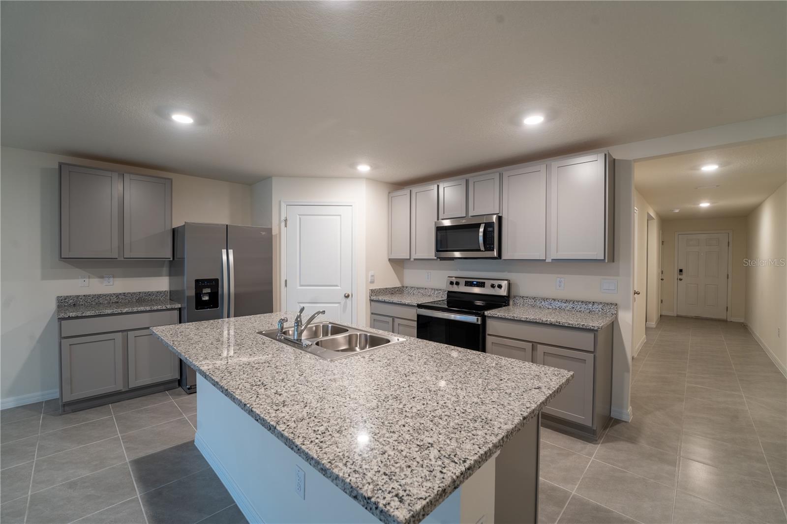 Image 8 of 13 For 9206 Sapphire Creek Place