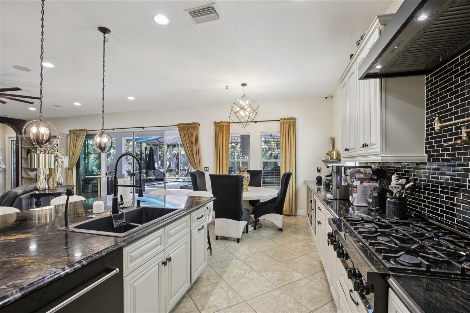 Image 6 of 39 For Address Not Provided