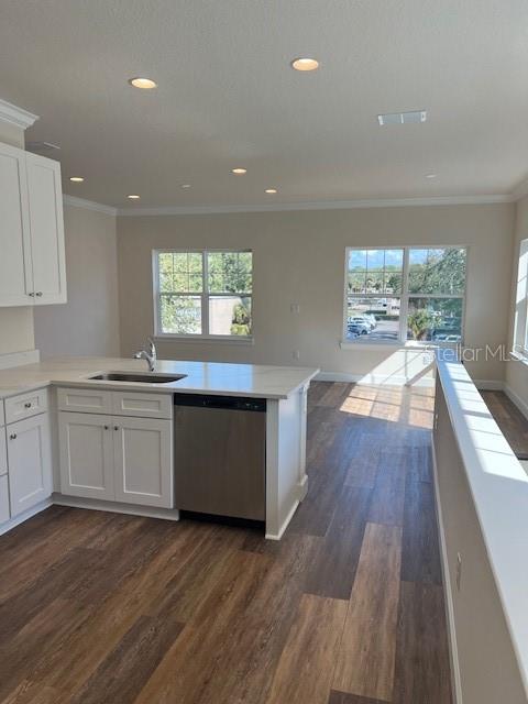 Image 7 of 26 For 5741 Desert Rose Place