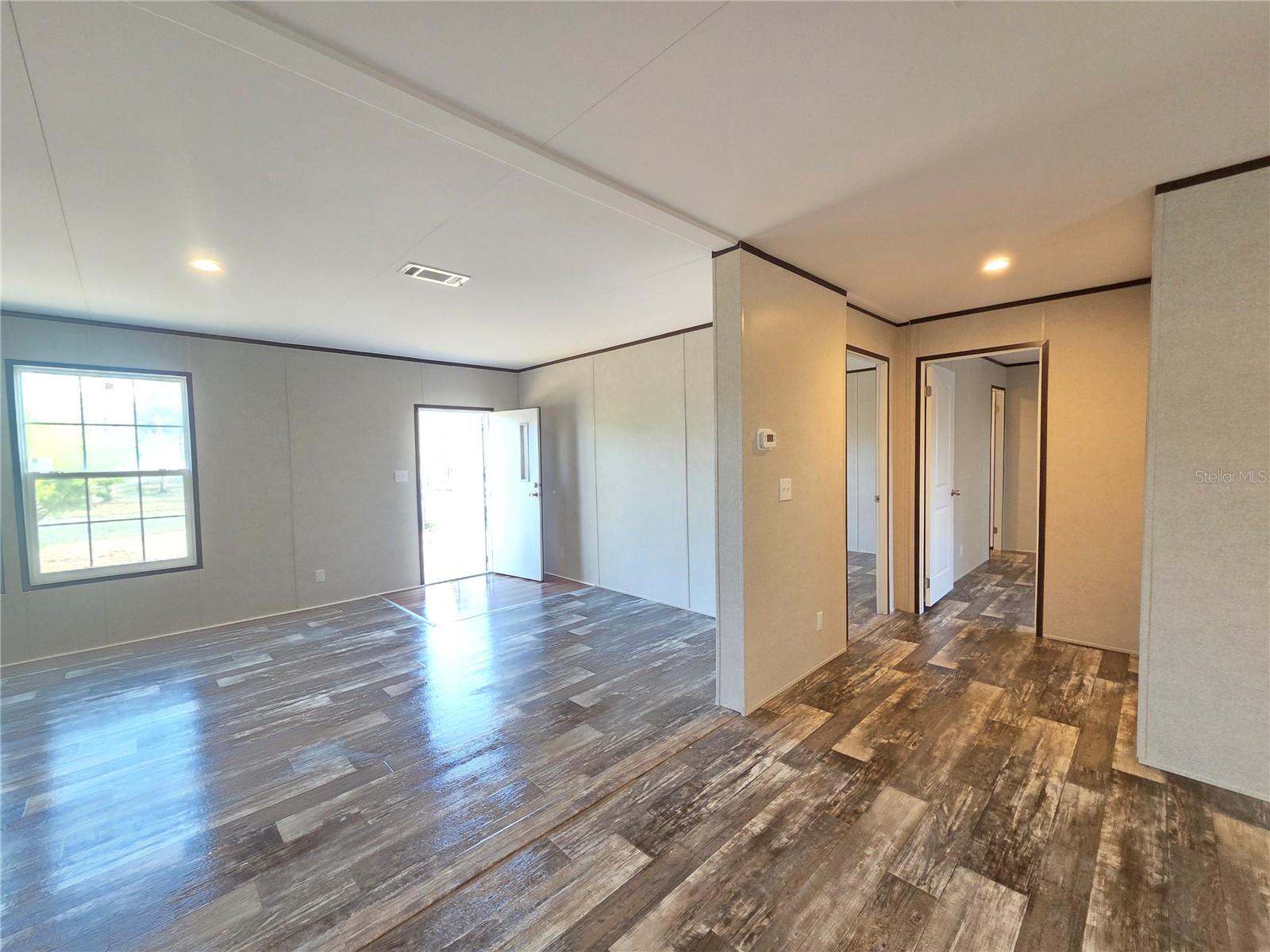 Image 17 of 48 For 12070 63rd Place