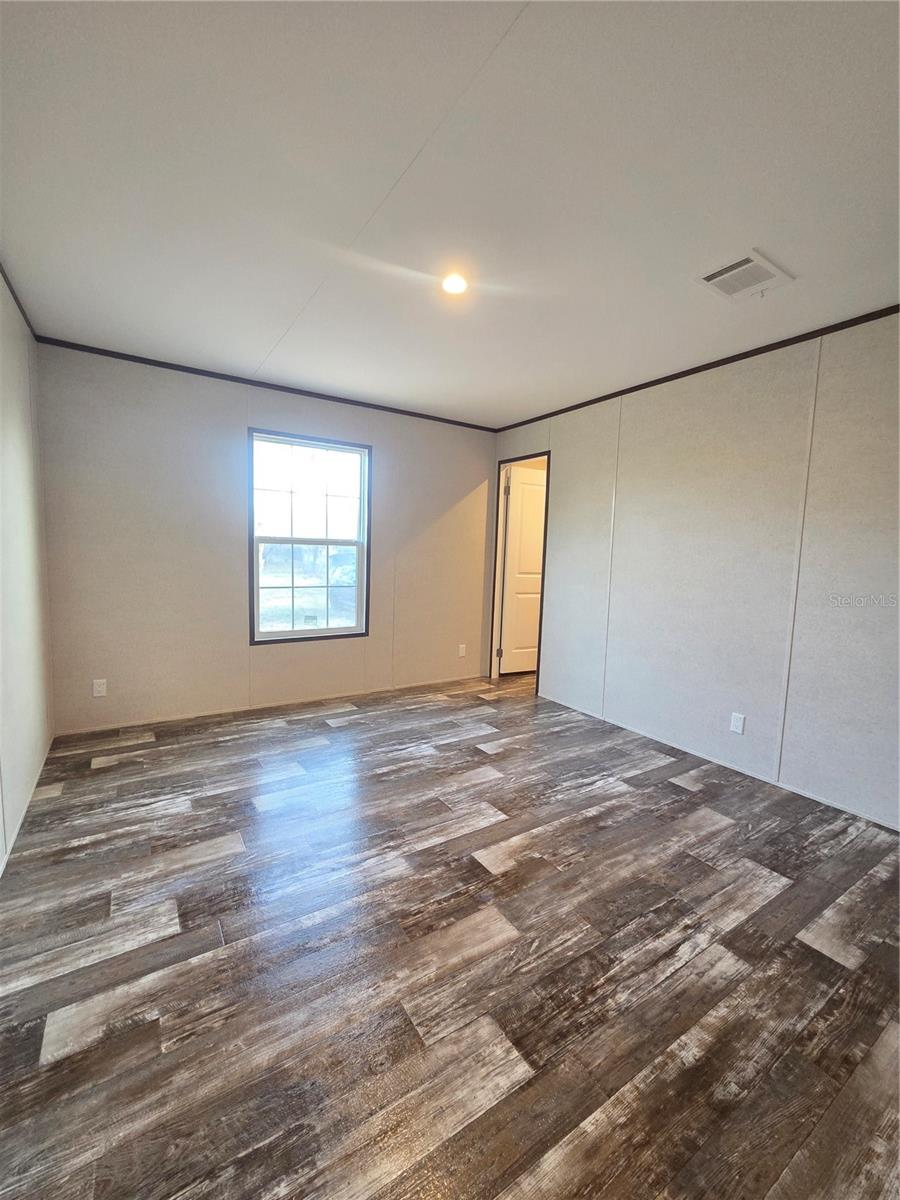 Image 26 of 48 For 12070 63rd Place