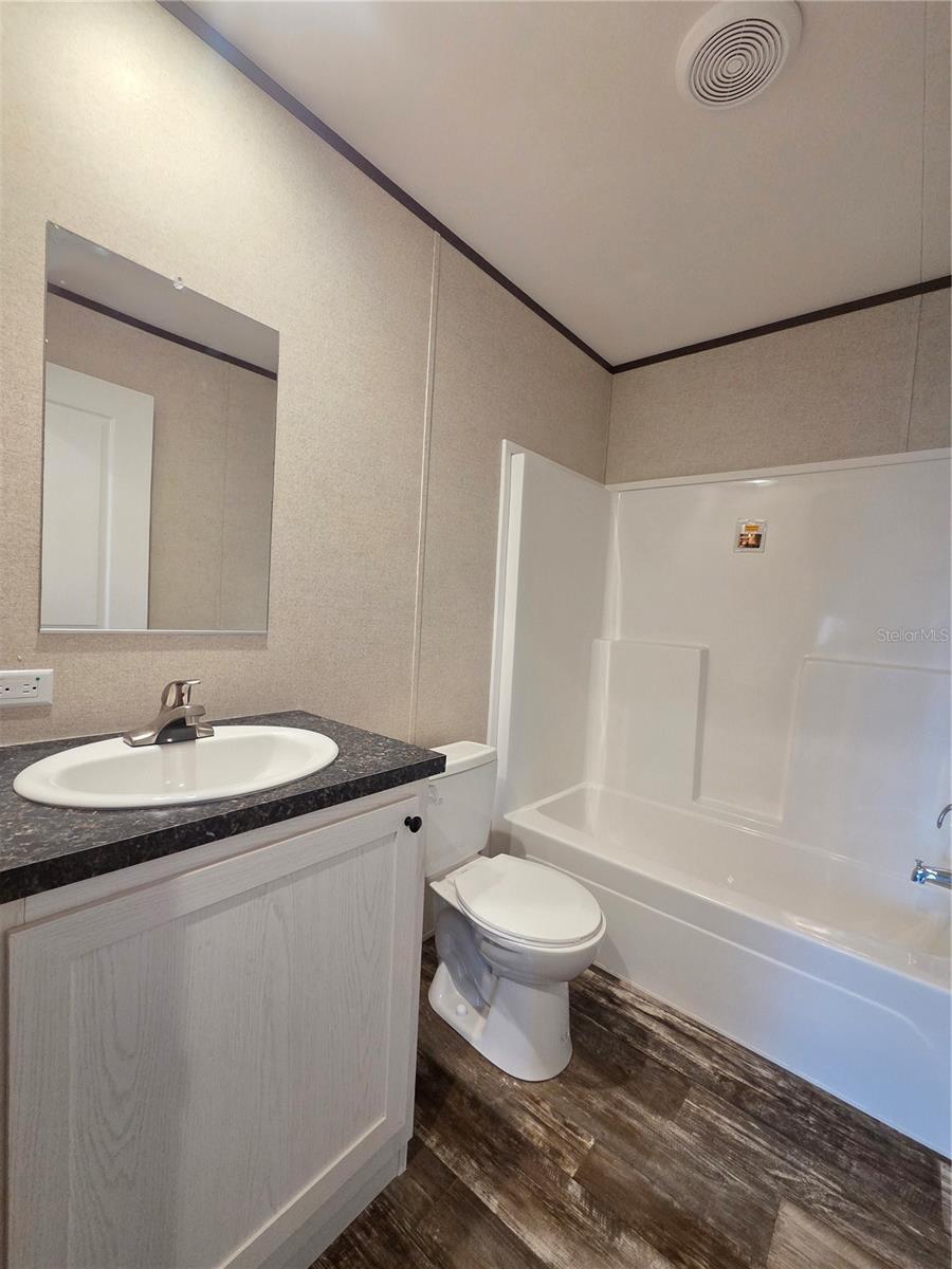 Image 27 of 48 For 12070 63rd Place