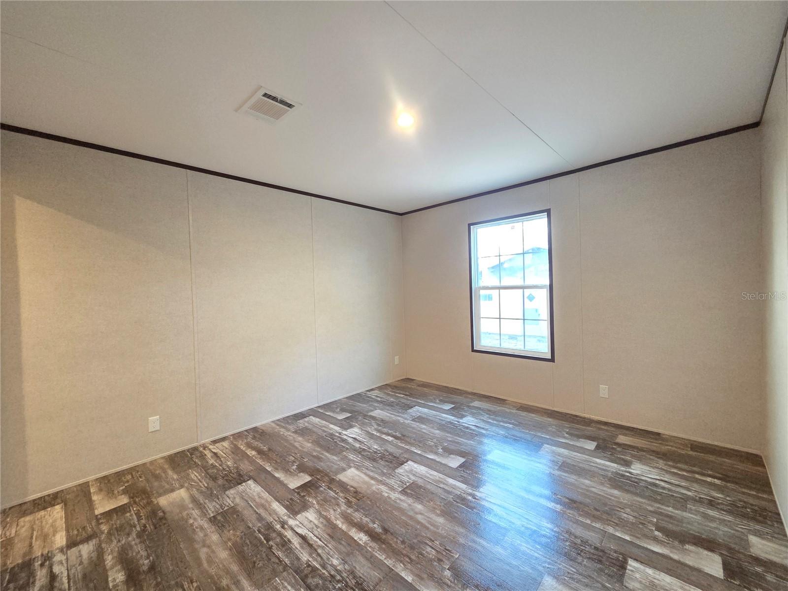 Image 29 of 48 For 12070 63rd Place