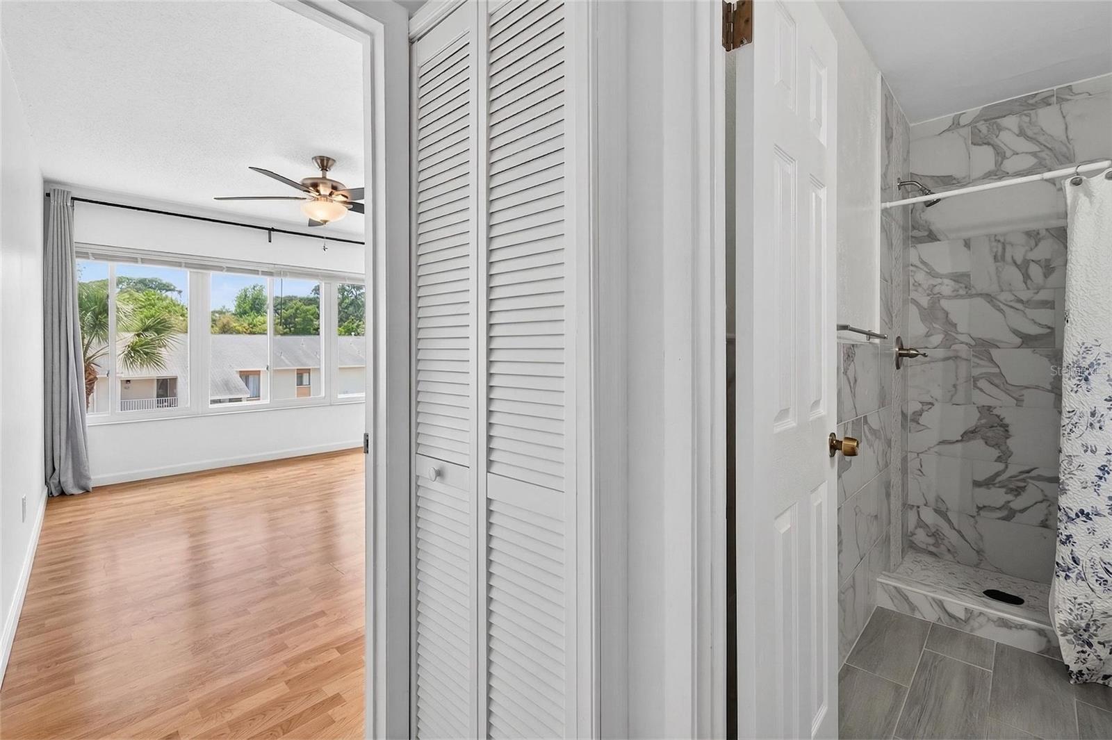 Image 29 of 55 For 657 99th Avenue N 202