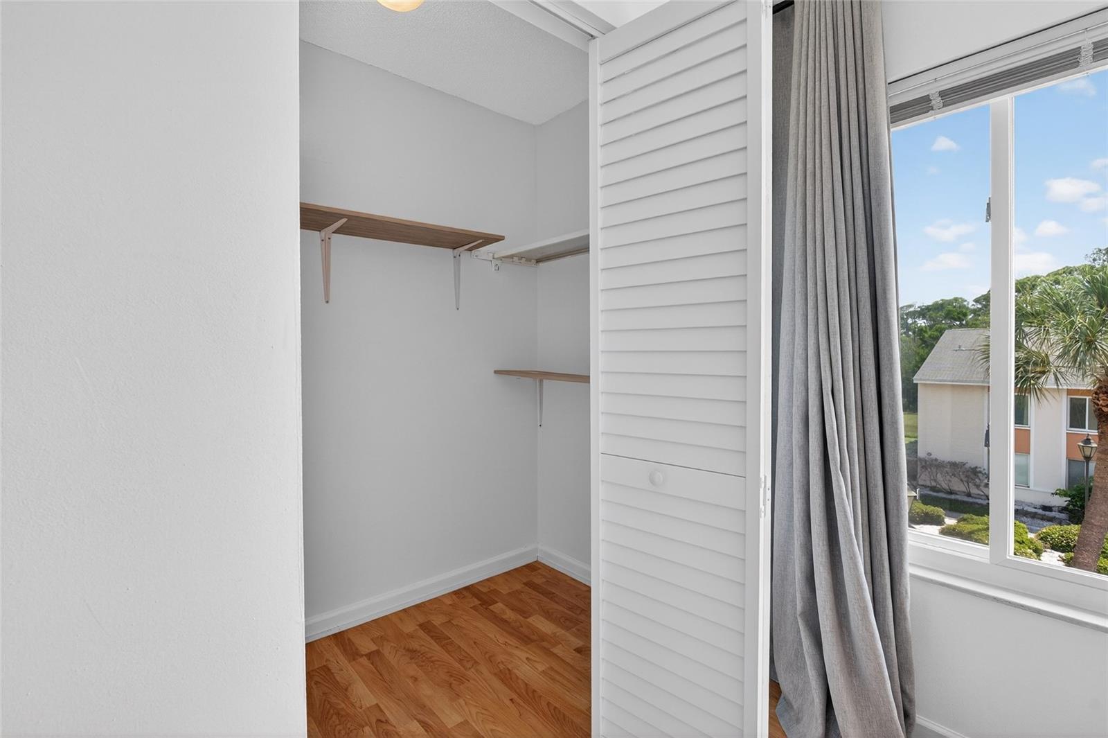 Image 38 of 55 For 657 99th Avenue N 202