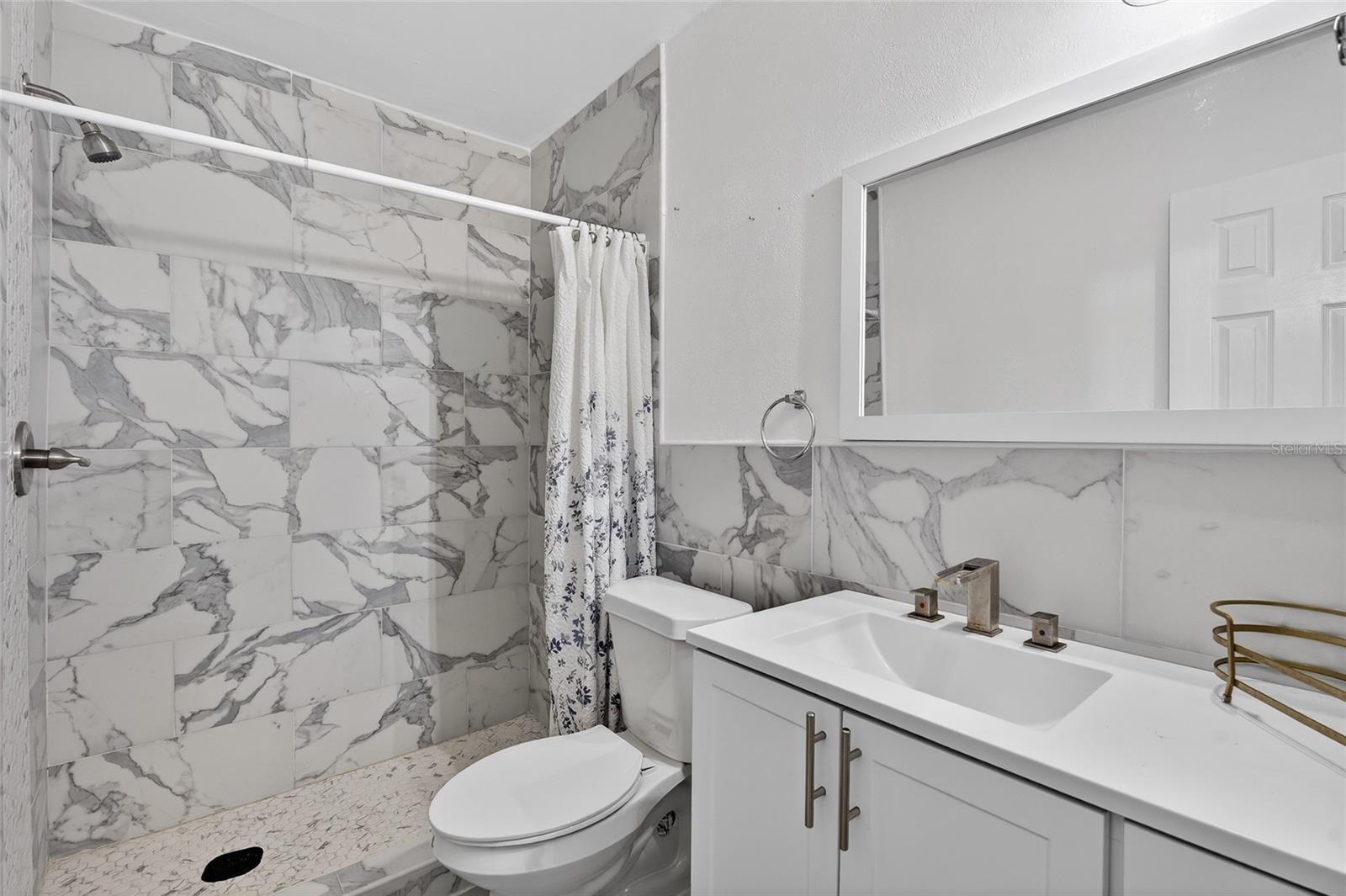 Image 39 of 55 For 657 99th Avenue N 202