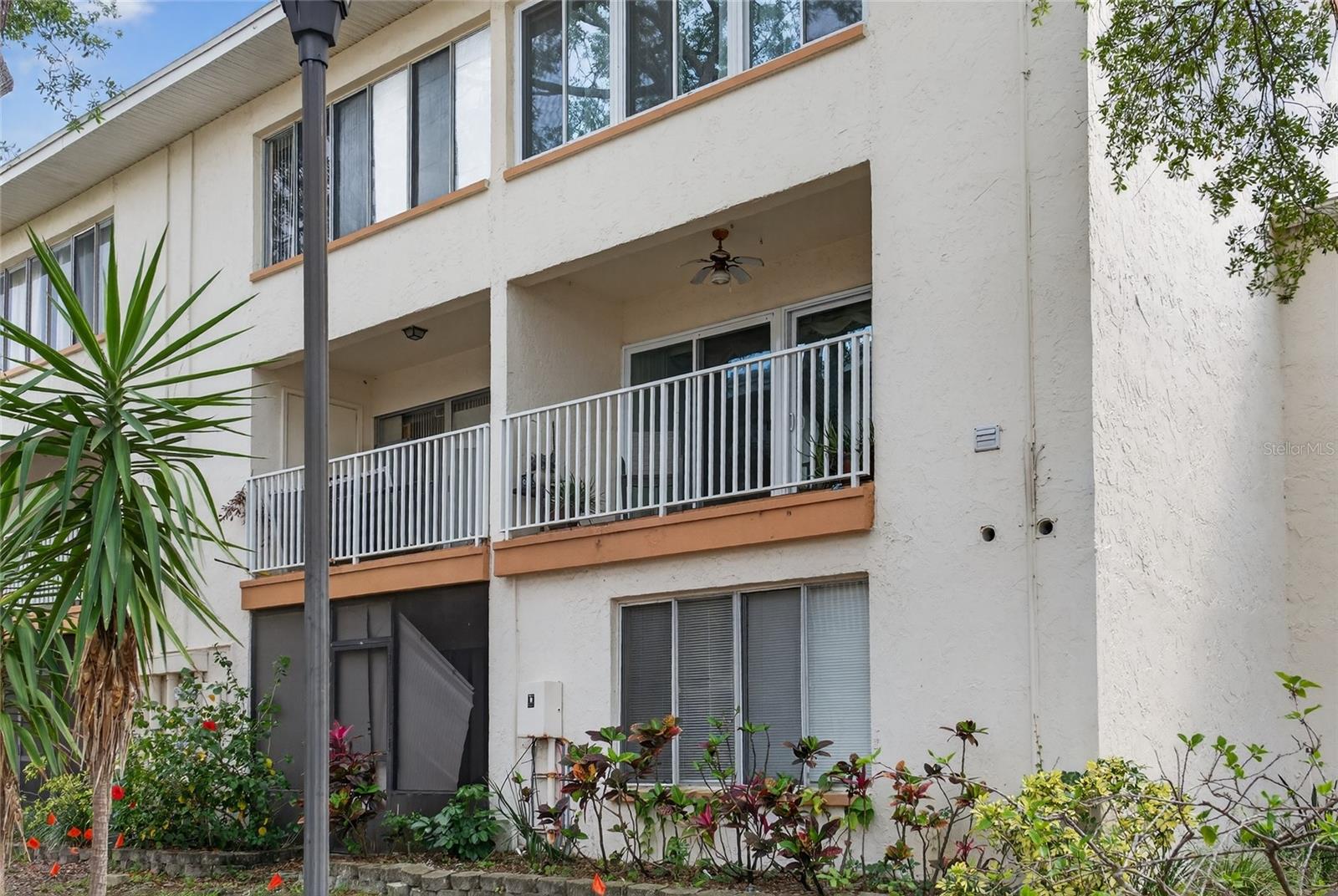 Image 5 of 55 For 657 99th Avenue N 202