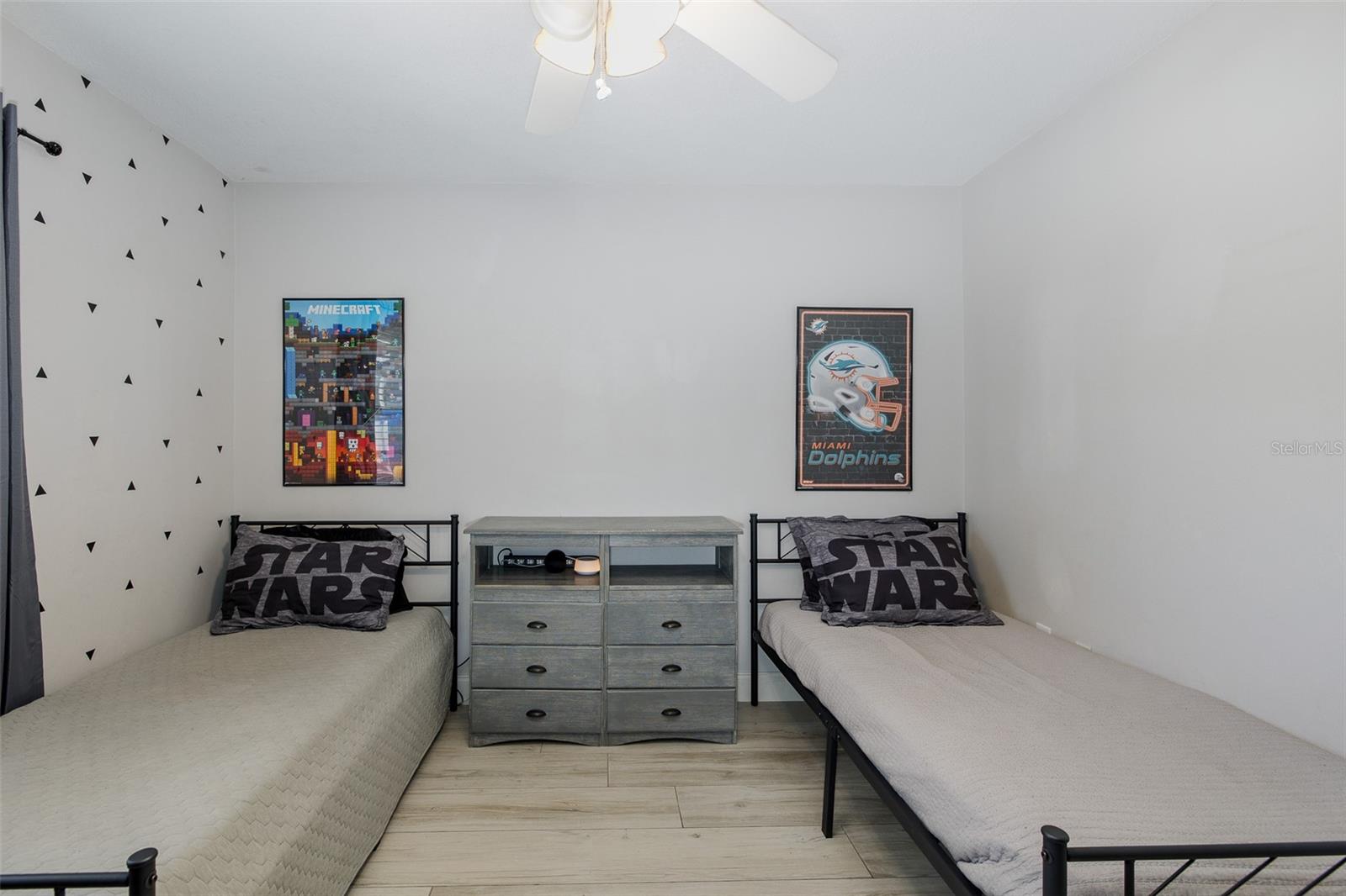 Image 30 of 50 For 9135 Hawkins Court