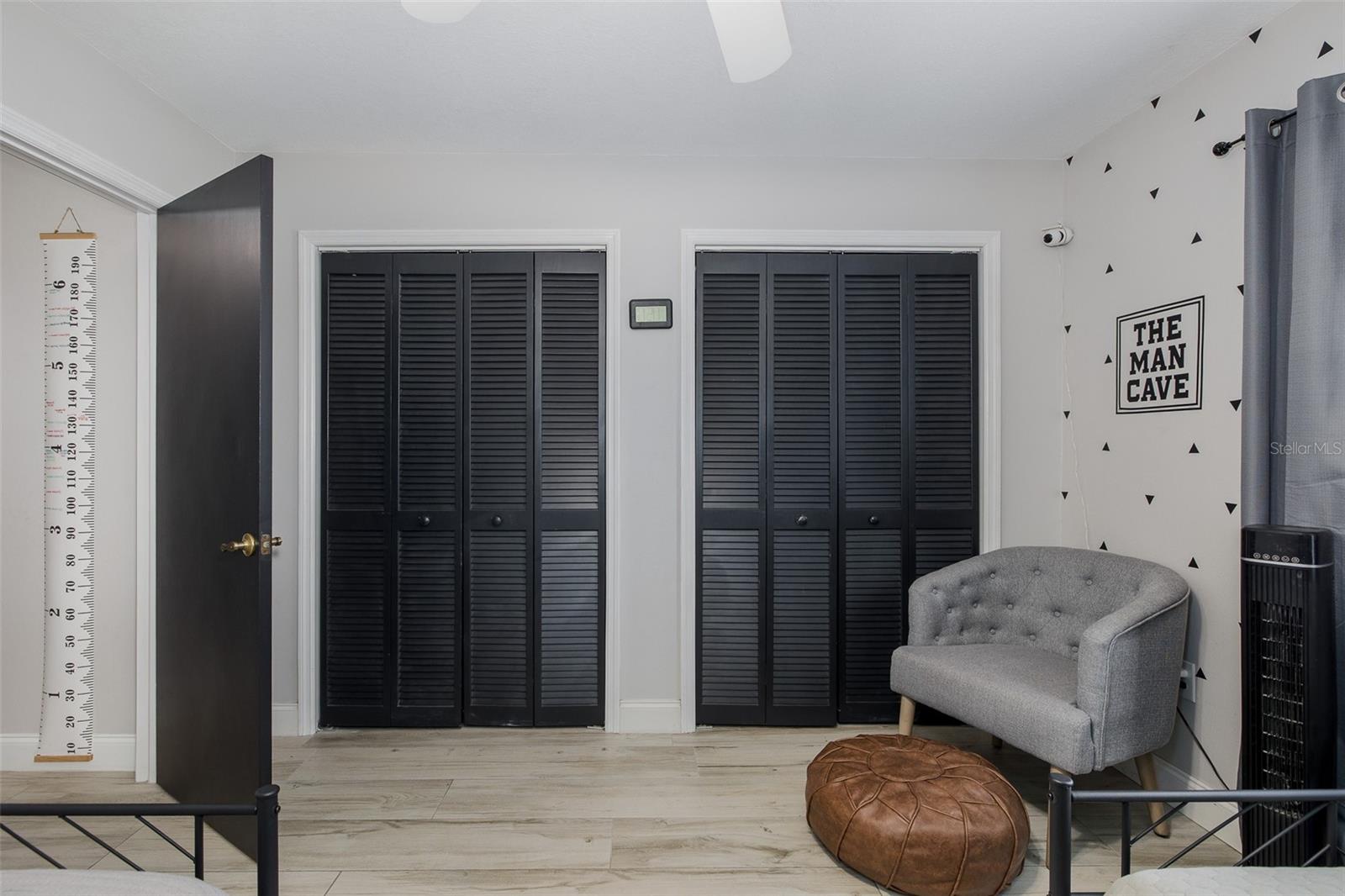 Image 31 of 50 For 9135 Hawkins Court