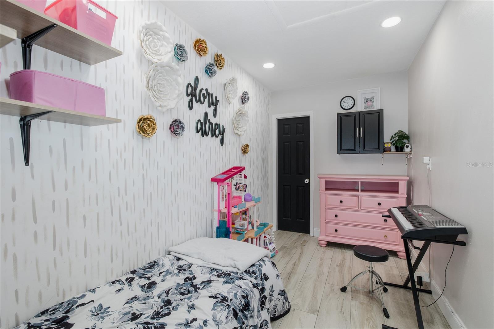 Image 35 of 50 For 9135 Hawkins Court