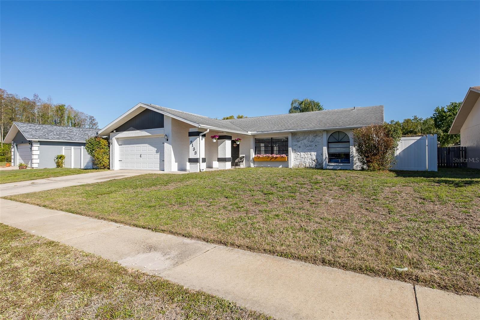 Image 6 of 50 For 9135 Hawkins Court