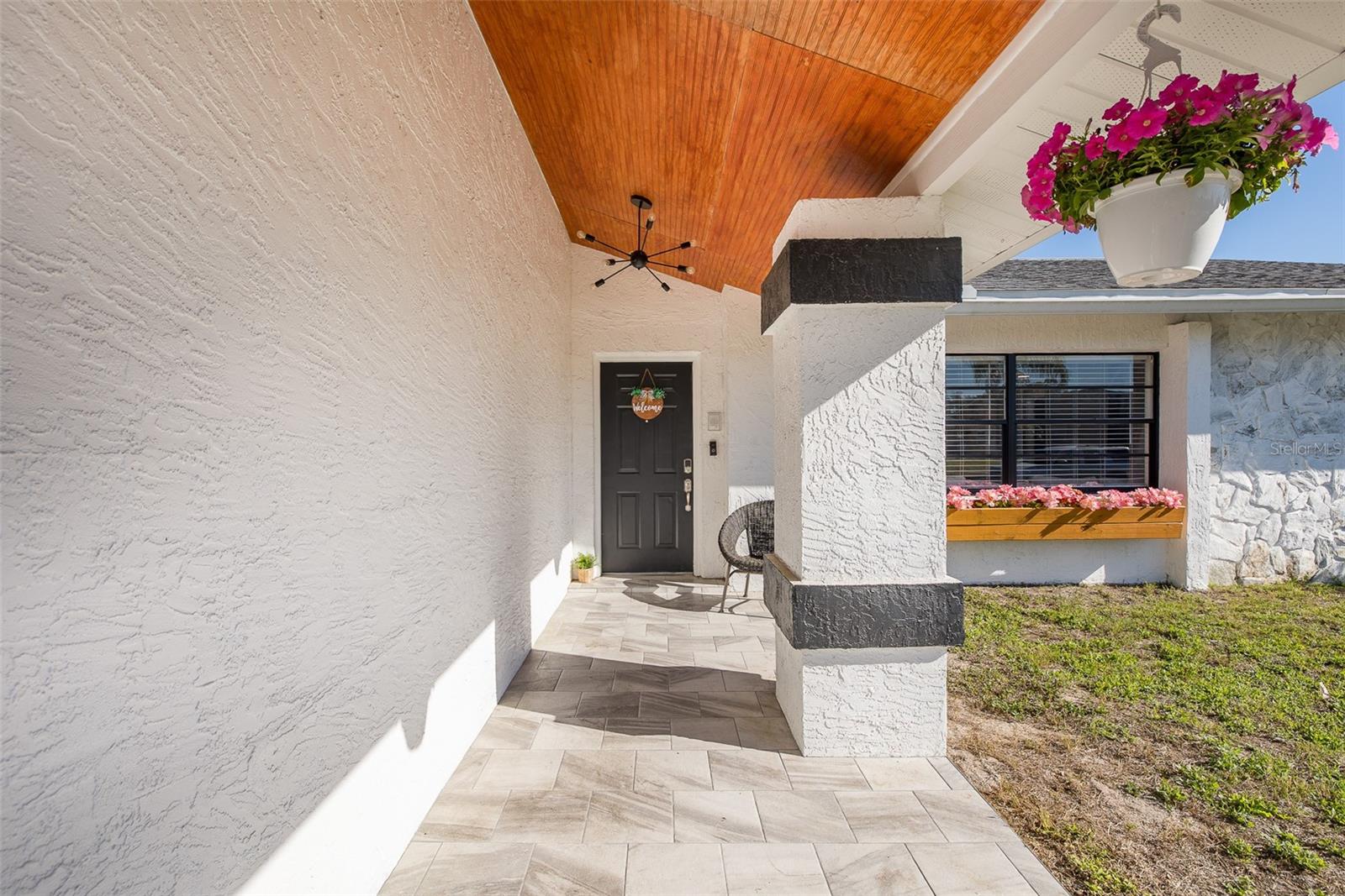 Image 8 of 50 For 9135 Hawkins Court