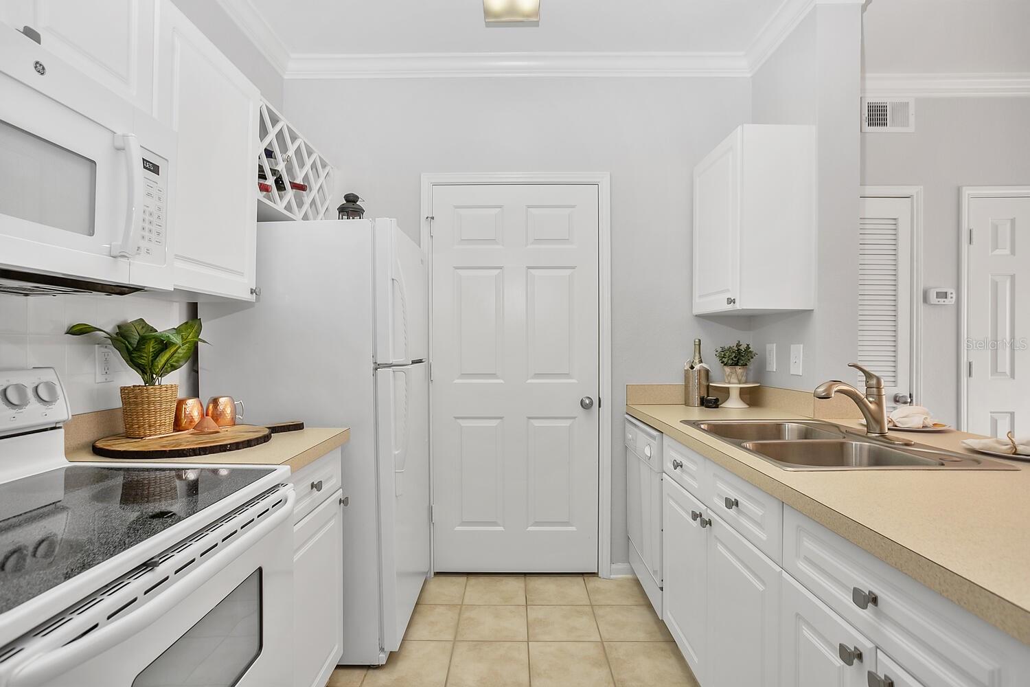 Image 17 of 30 For 1216 Missouri Avenue 226