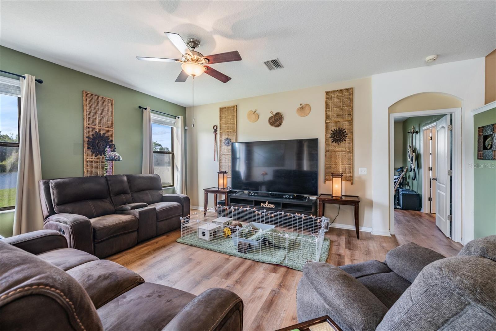 Image 14 of 47 For 11639 Tangle Stone Drive