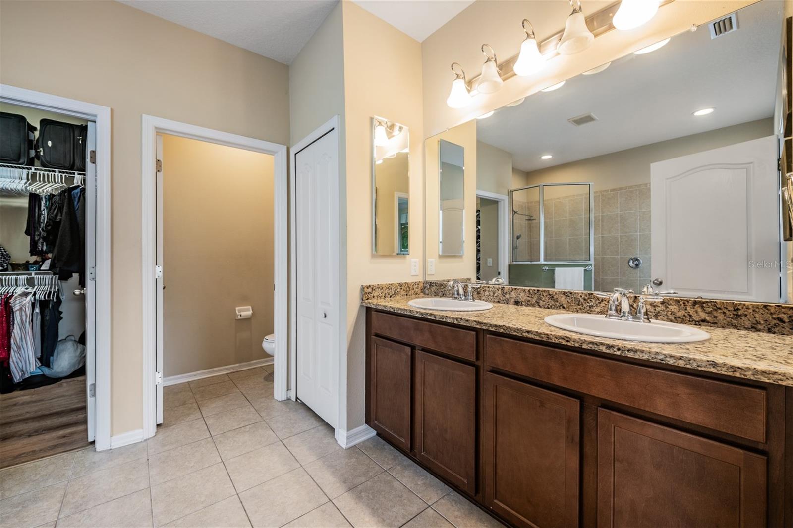 Image 18 of 47 For 11639 Tangle Stone Drive