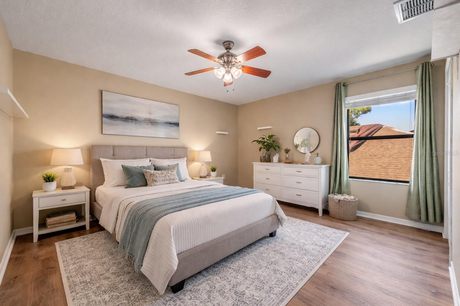 Image 25 of 47 For 11639 Tangle Stone Drive