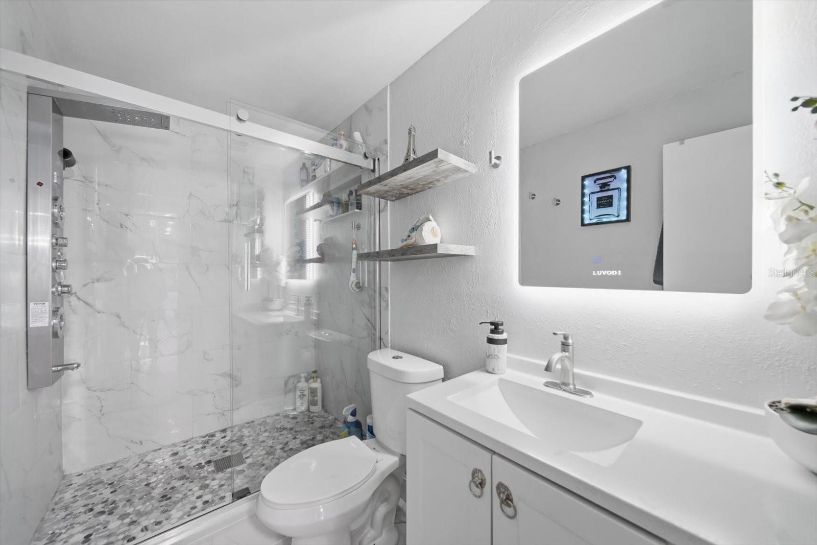 Image 14 of 24 For 11566 7th Lane N 1208