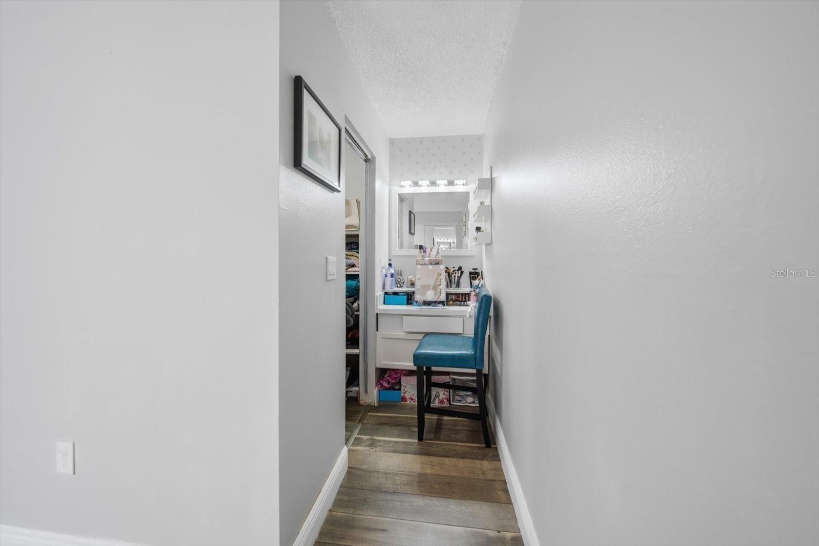 Image 18 of 24 For 11566 7th Lane N 1208