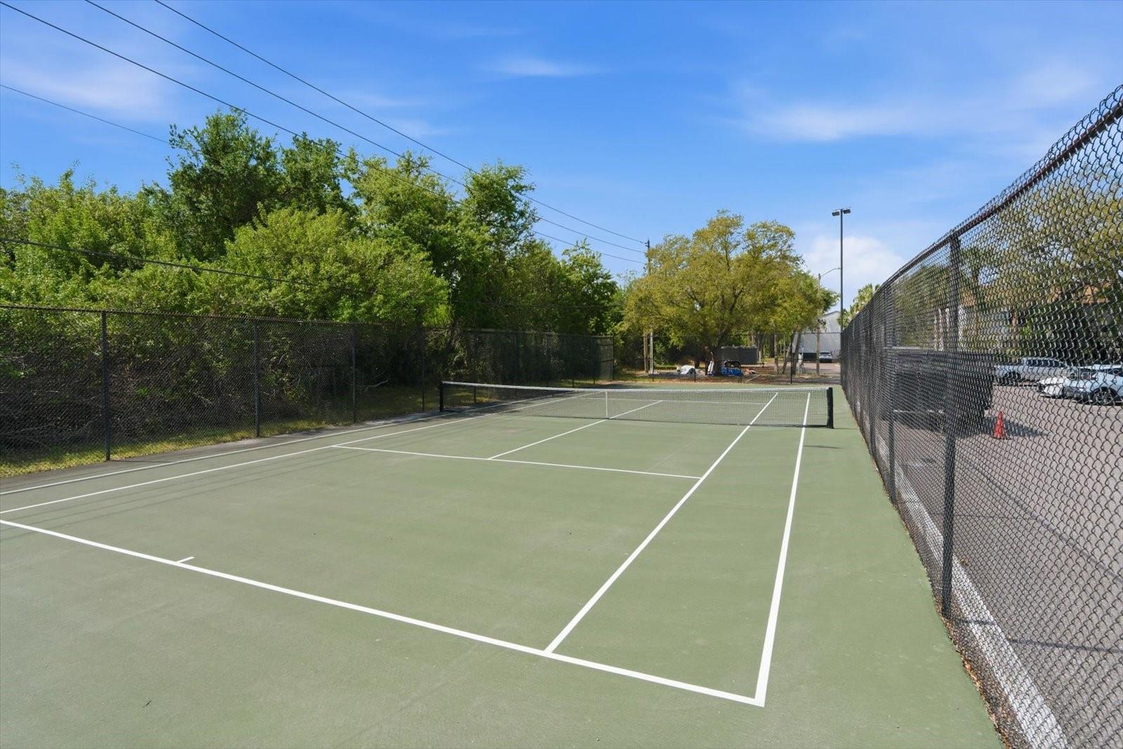 Image 21 of 24 For 11566 7th Lane N 1208