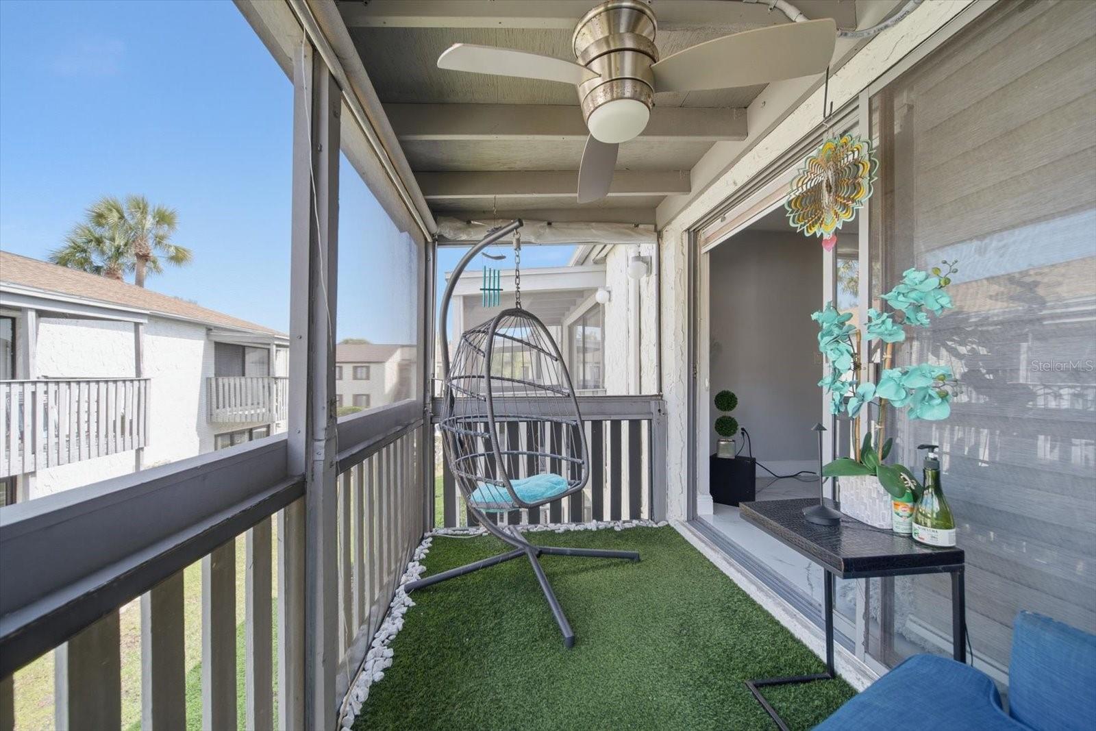 Image 6 of 24 For 11566 7th Lane N 1208