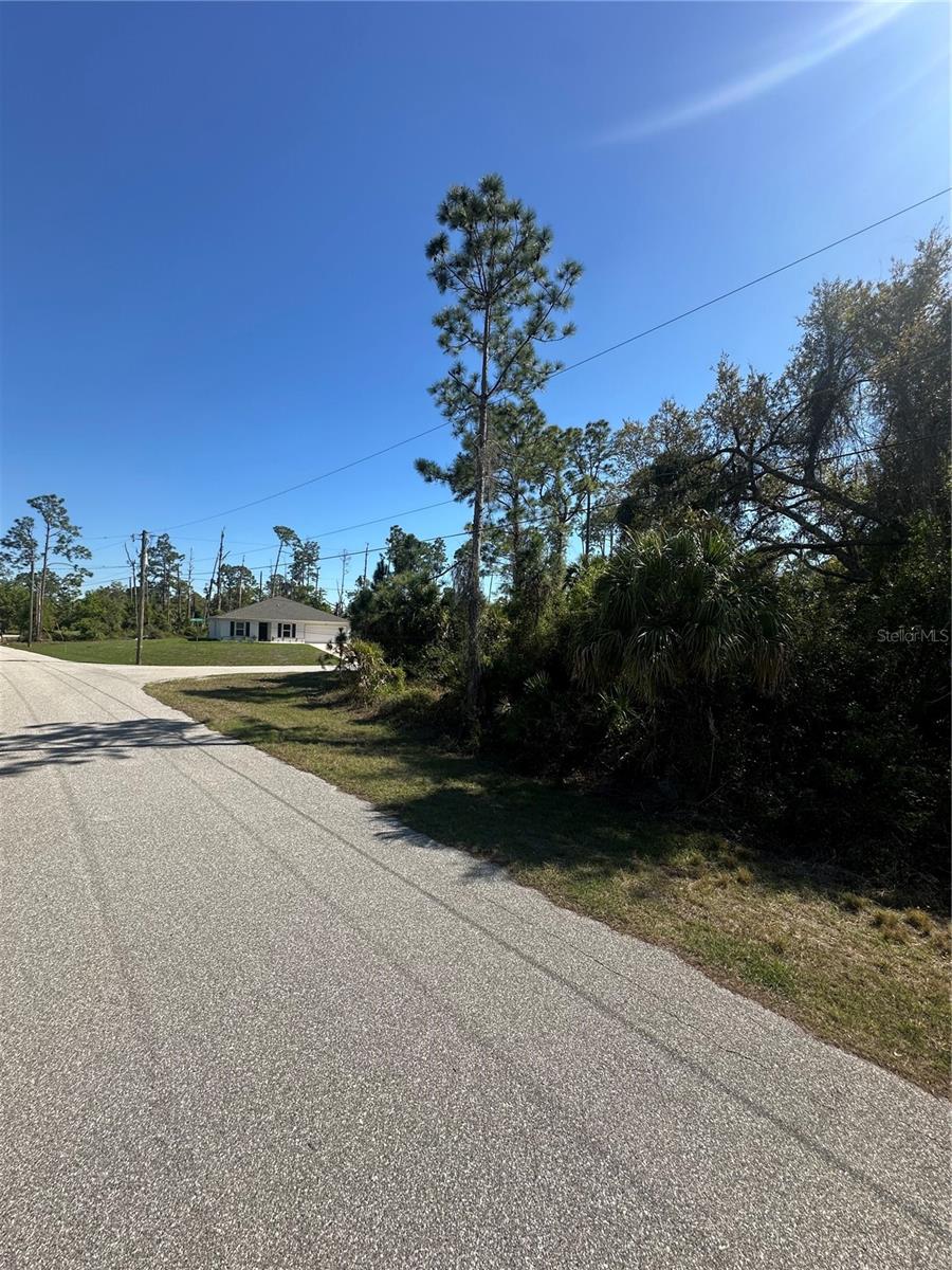 Image 10 of 13 For Pinewood Street