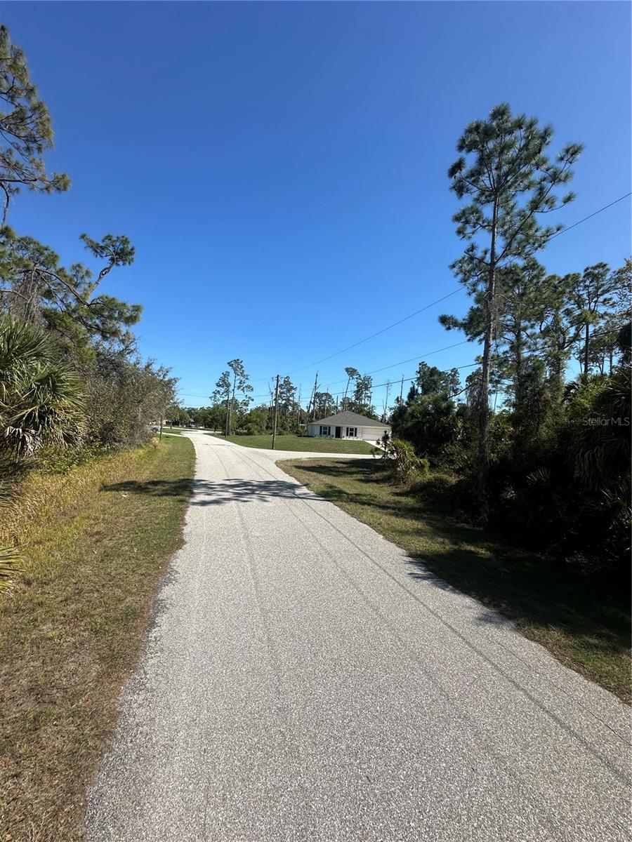 Image 11 of 13 For Pinewood Street