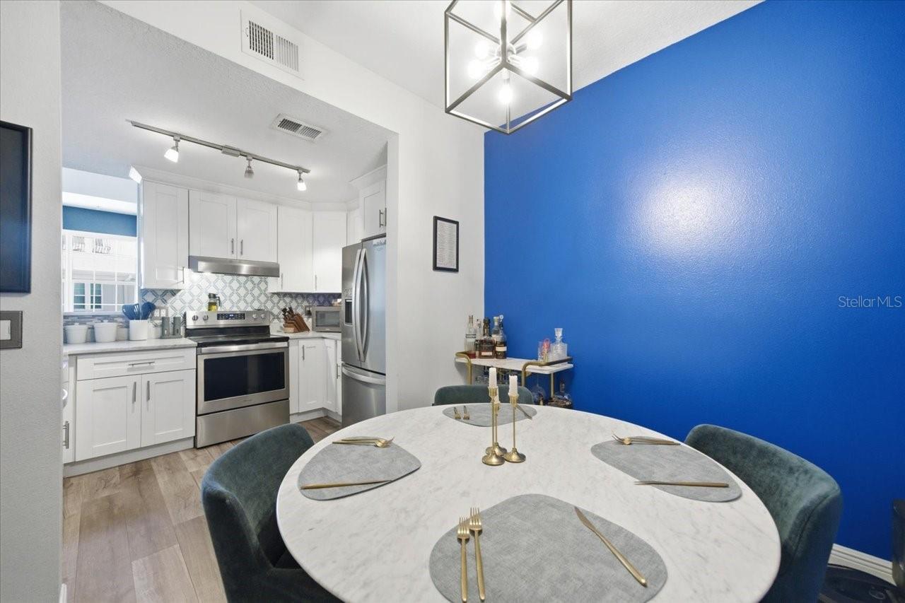 Image 21 of 52 For 501 Knights Run Avenue 1320