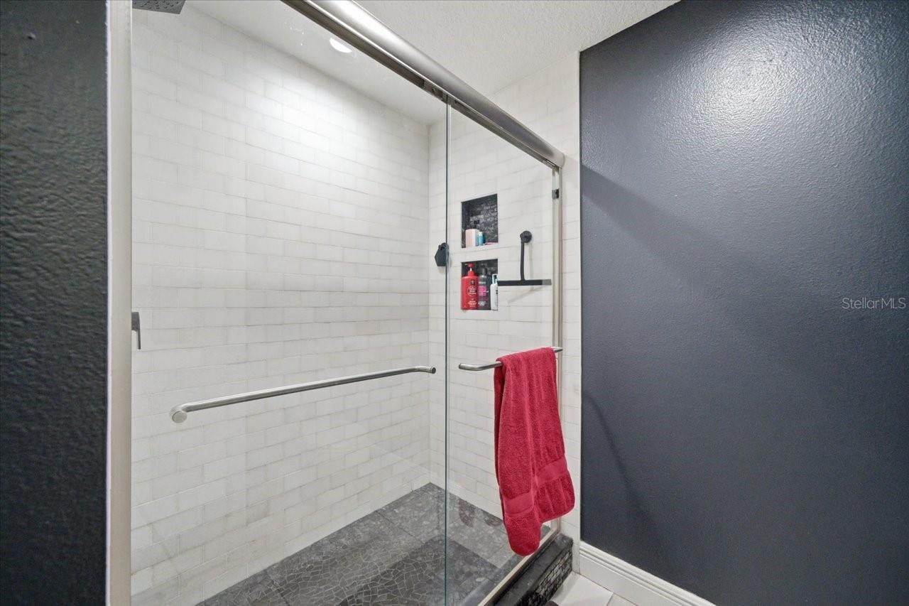 Image 30 of 52 For 501 Knights Run Avenue 1320