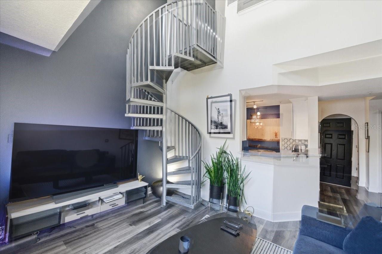 Image 8 of 52 For 501 Knights Run Avenue 1320